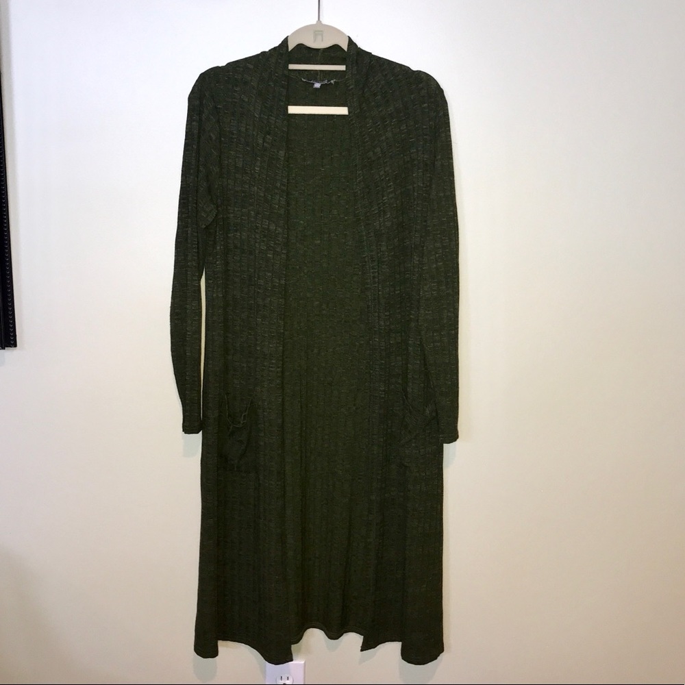 SOLD! Lisa Rinna Army Green Open Front Cardigan - Picture 1 of 5